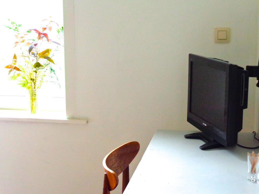 Uccle B&B La Chambre Du Zodiaque חדר תמונה